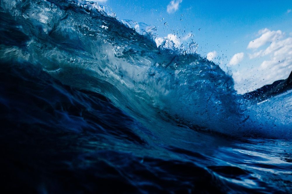 floating solar helps mitigate climate change